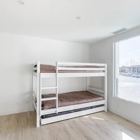 Marina 50 Будинок відпочинку Агд